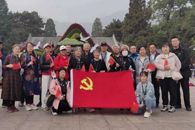 北京康隆园社区党组织“探寻红色印记”主题红色教育活动